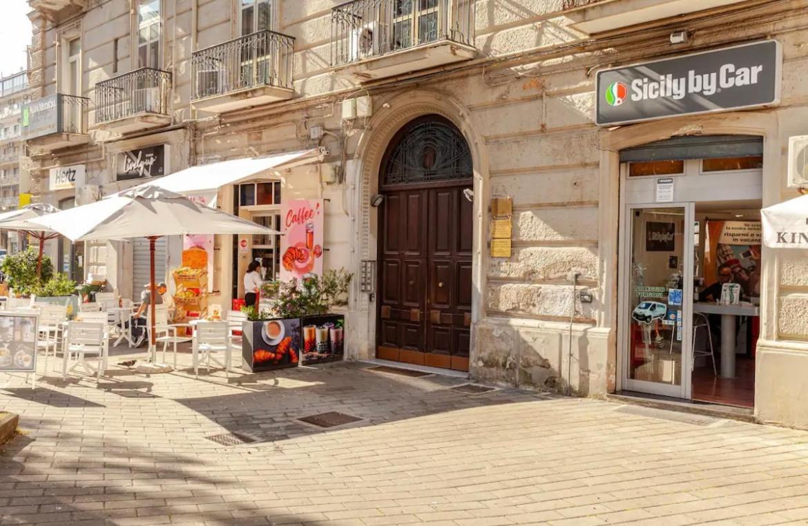 Un Passo Dal Treno Piazza Vittorio Veneto 36-salerno Station